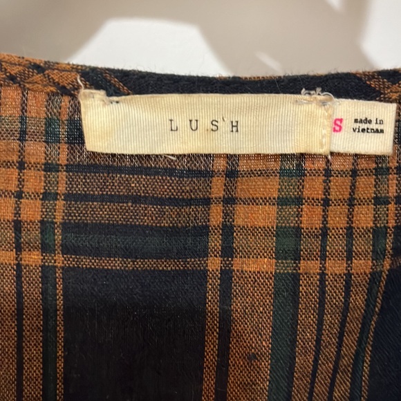 Lush Small Plaid Wrap Around Flowing Feminine Dress - Picture 2 of 8